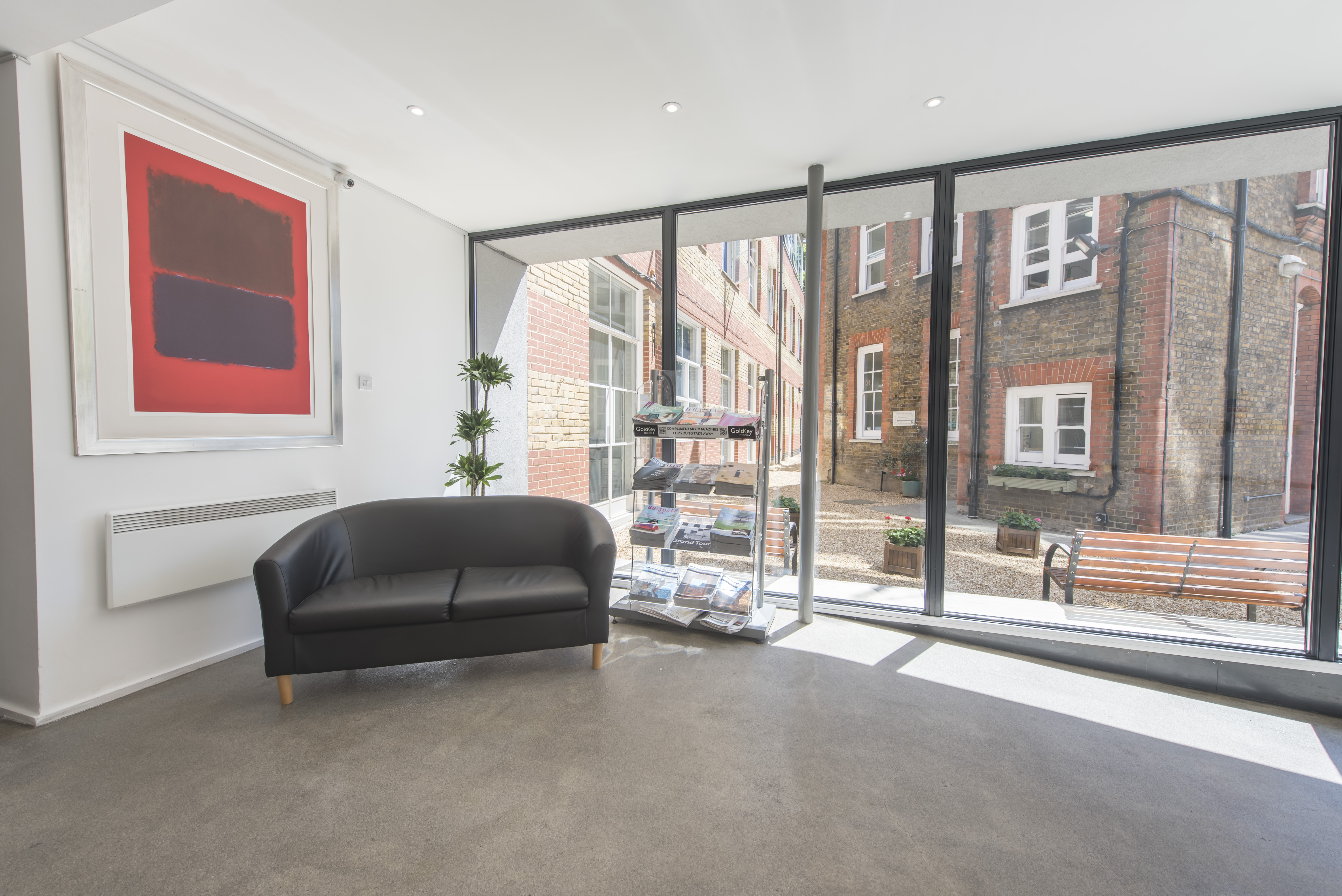 Private Office To Rent, UK – photo 5