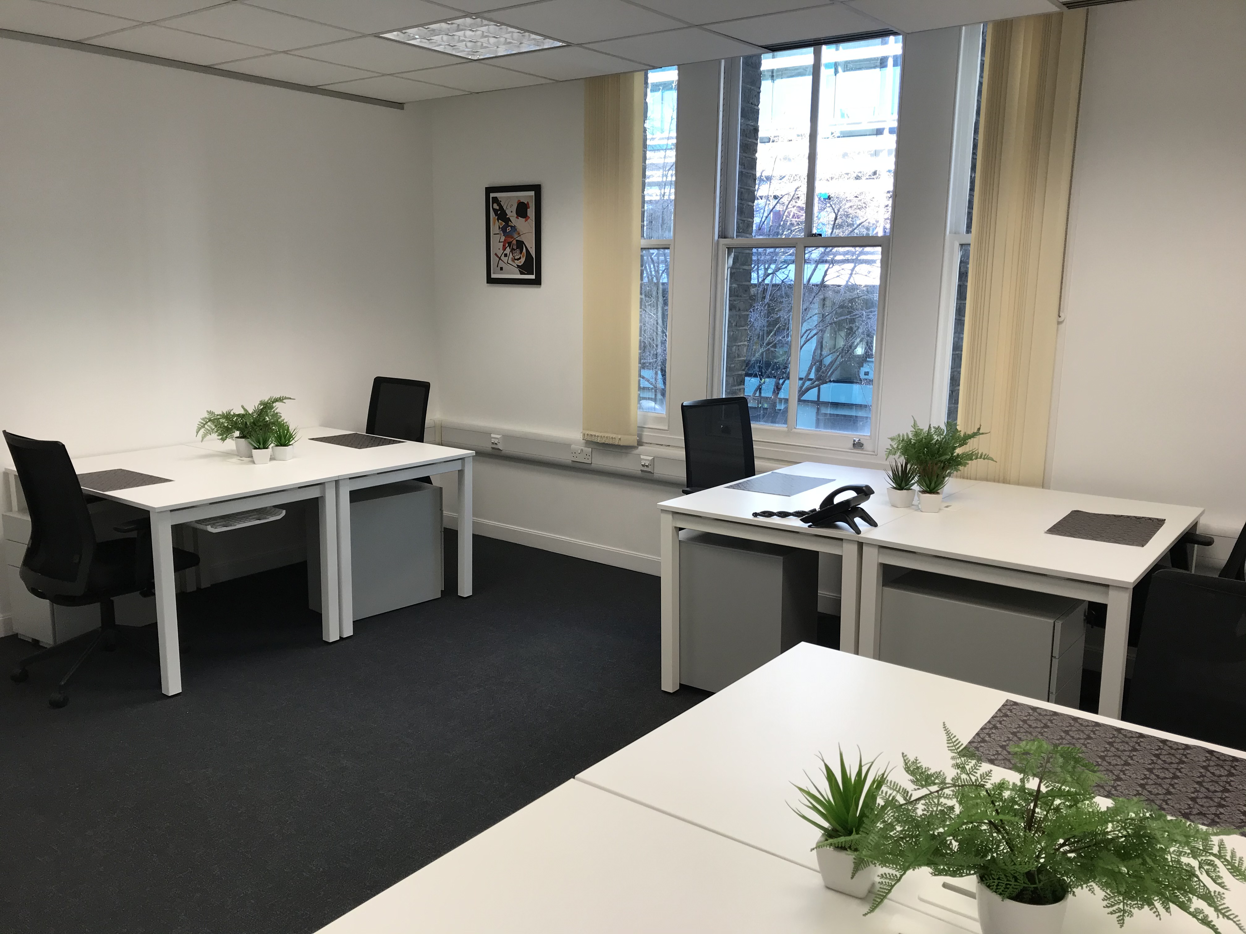Private Office To Rent, London, WC1X – photo 1