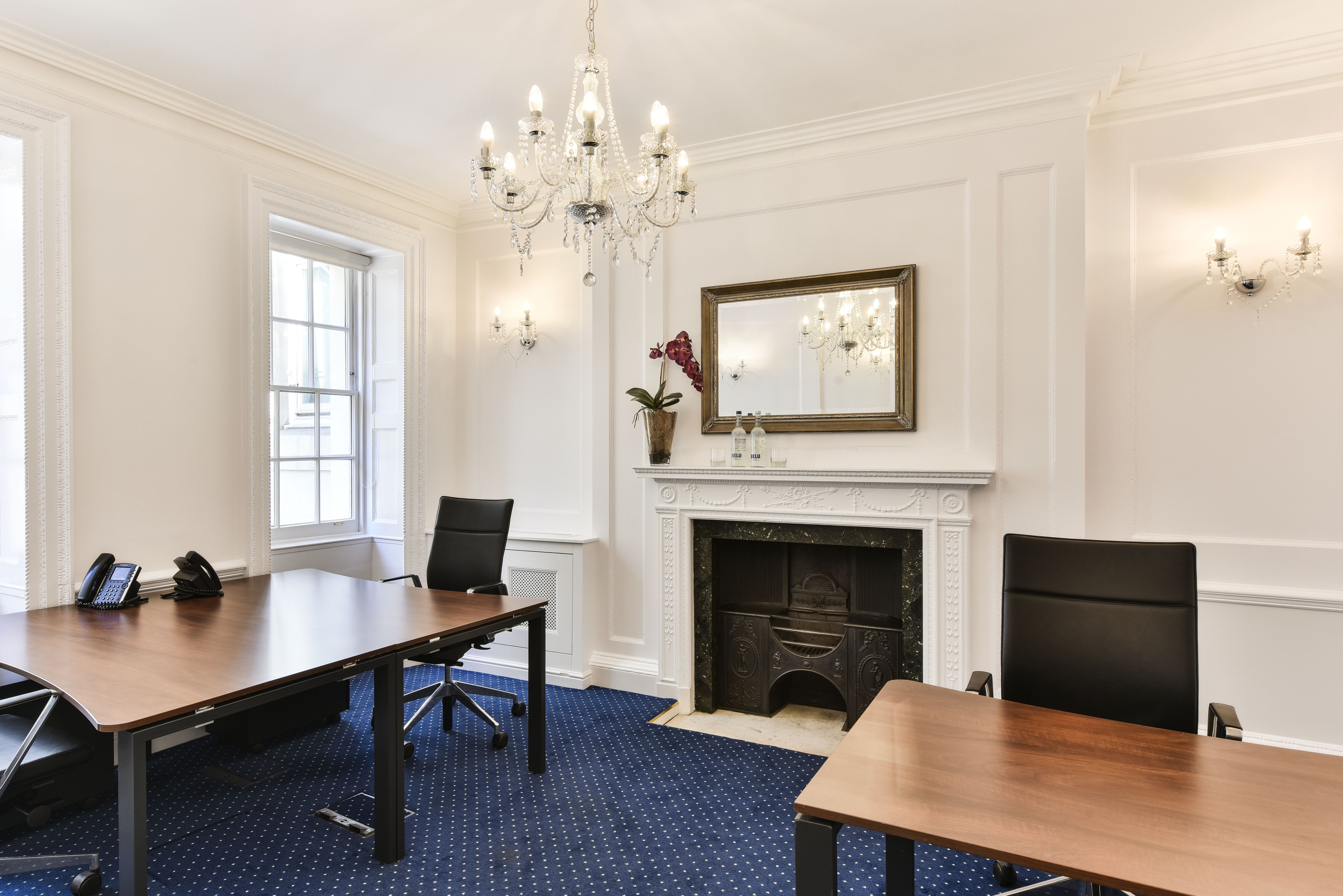 Private Office To Rent, London, W1J – photo 1