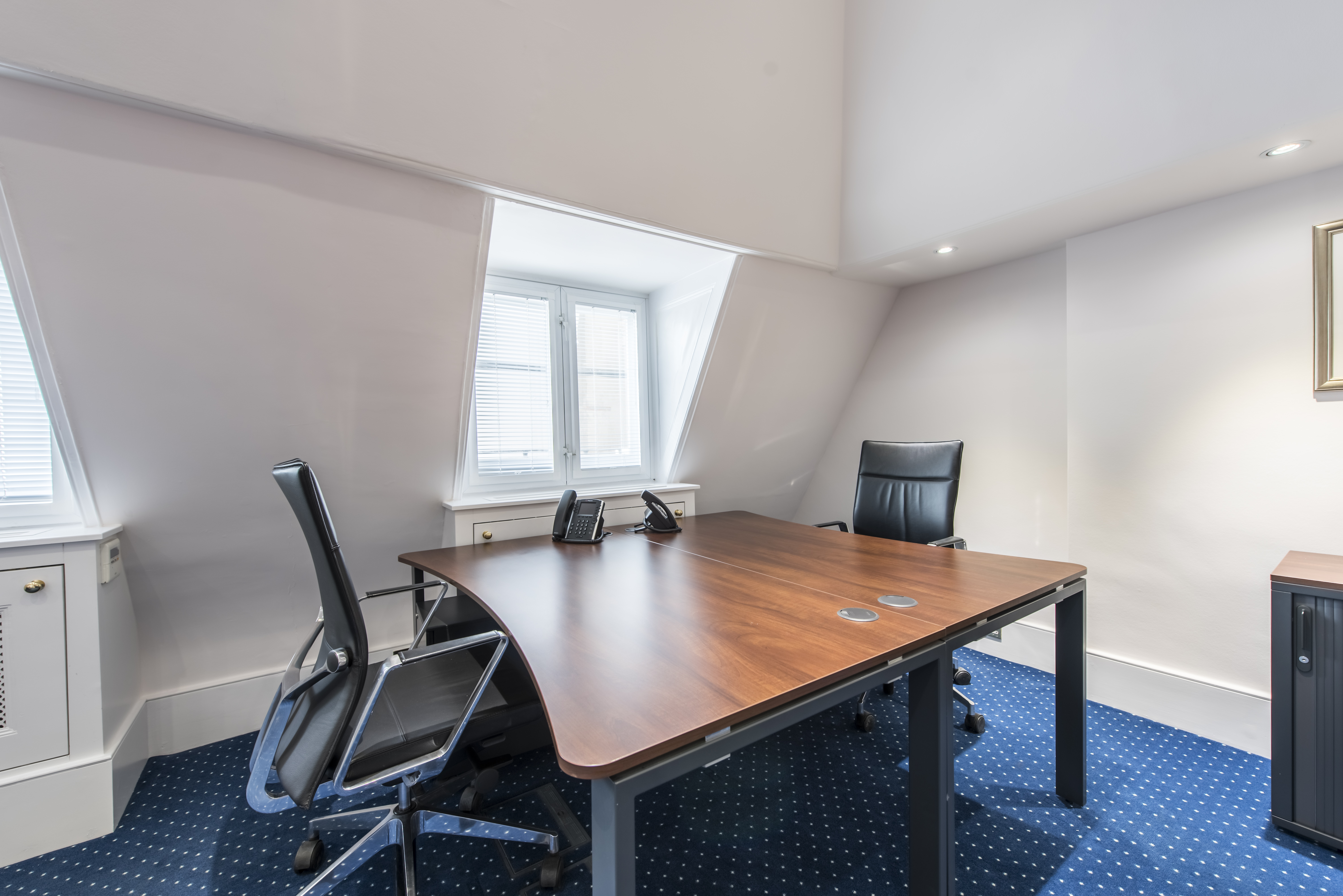 Private Office To Rent, London, W1J – photo 5