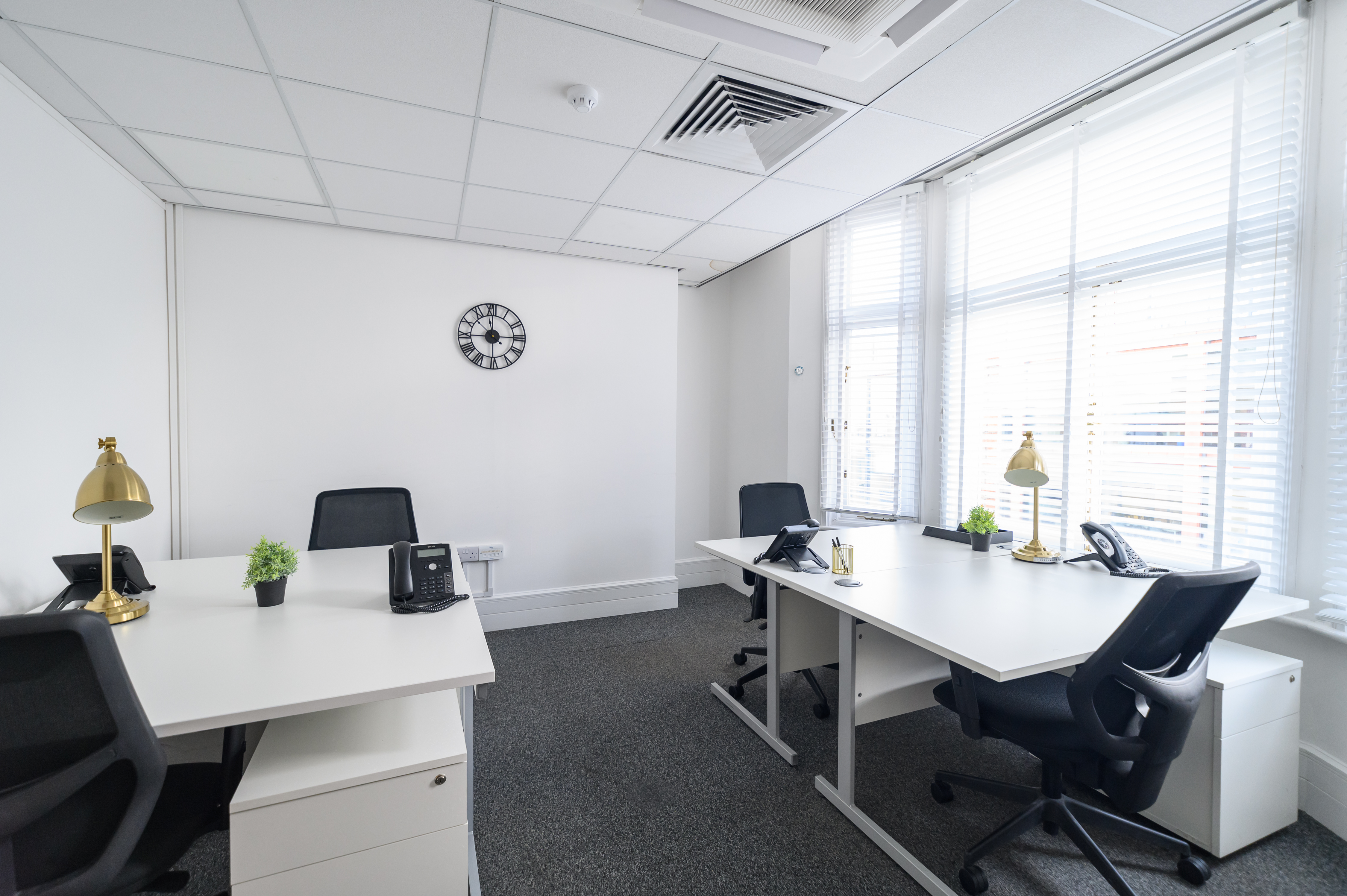 Private Office To Rent, London, SW1E – photo 1