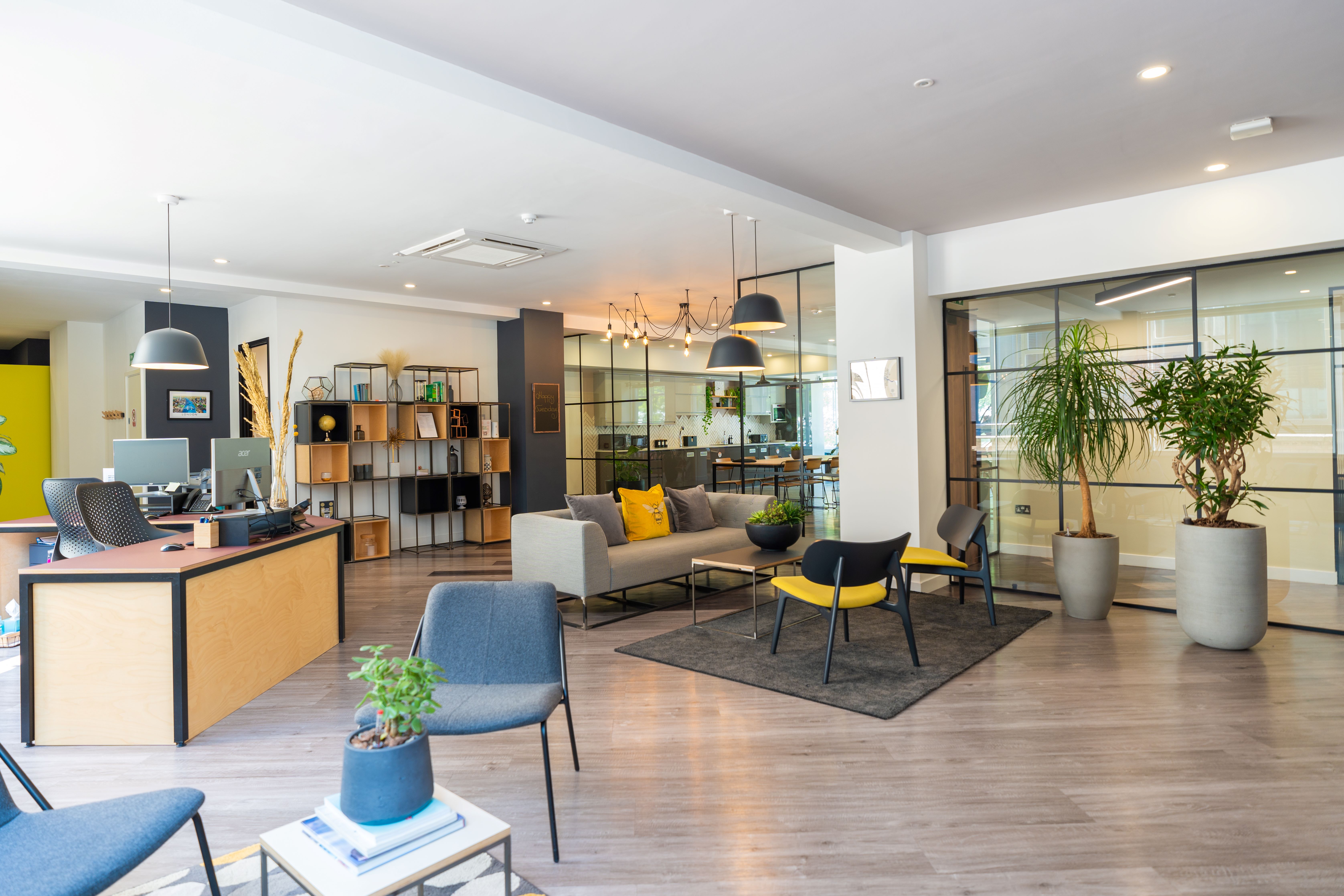 Private Office To Rent, London, EC1Y – photo 1