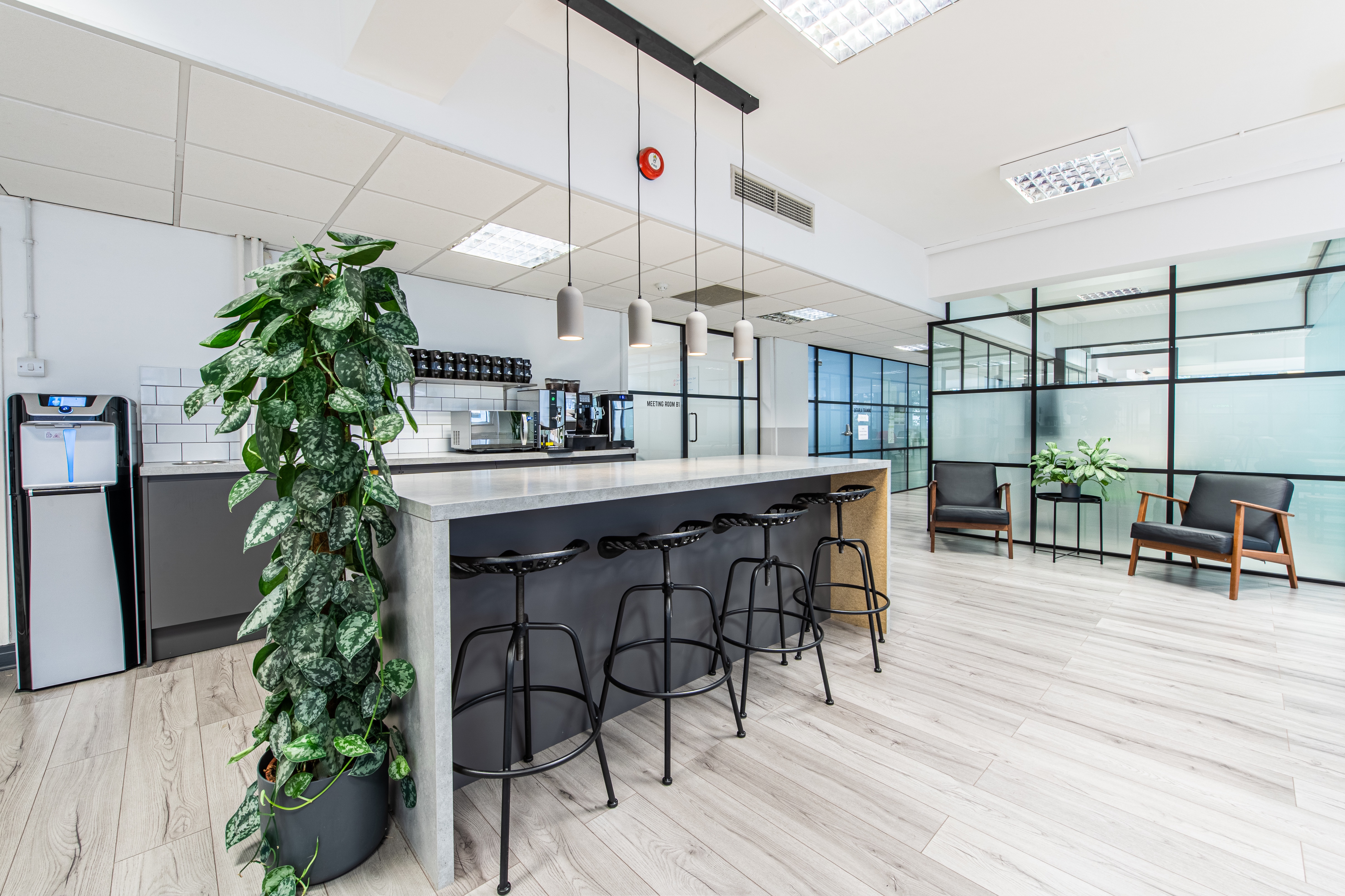 Private Office To Rent, London, SW1P – photo 1