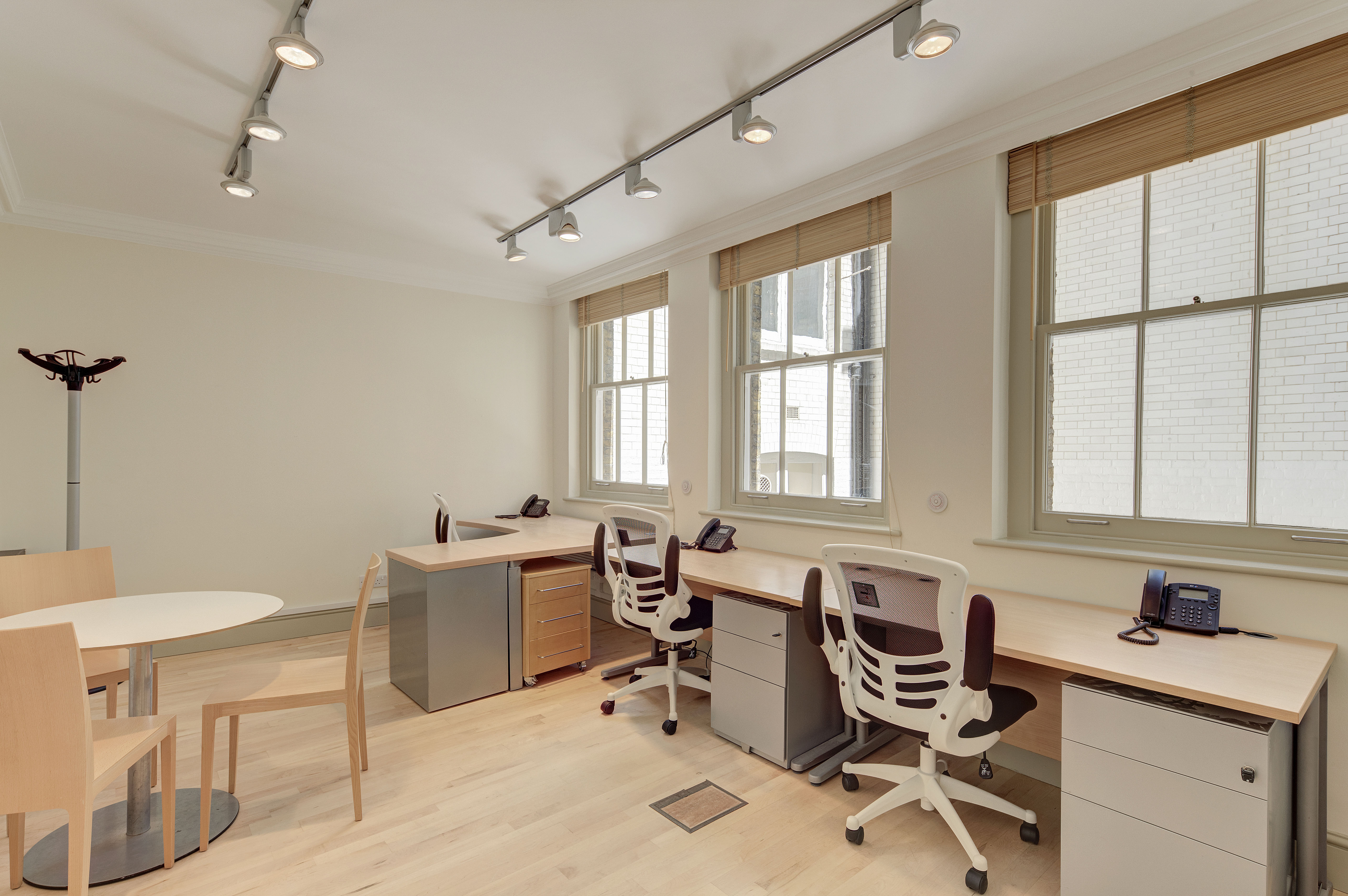 Private Office To Rent, London, SW1H – photo 2