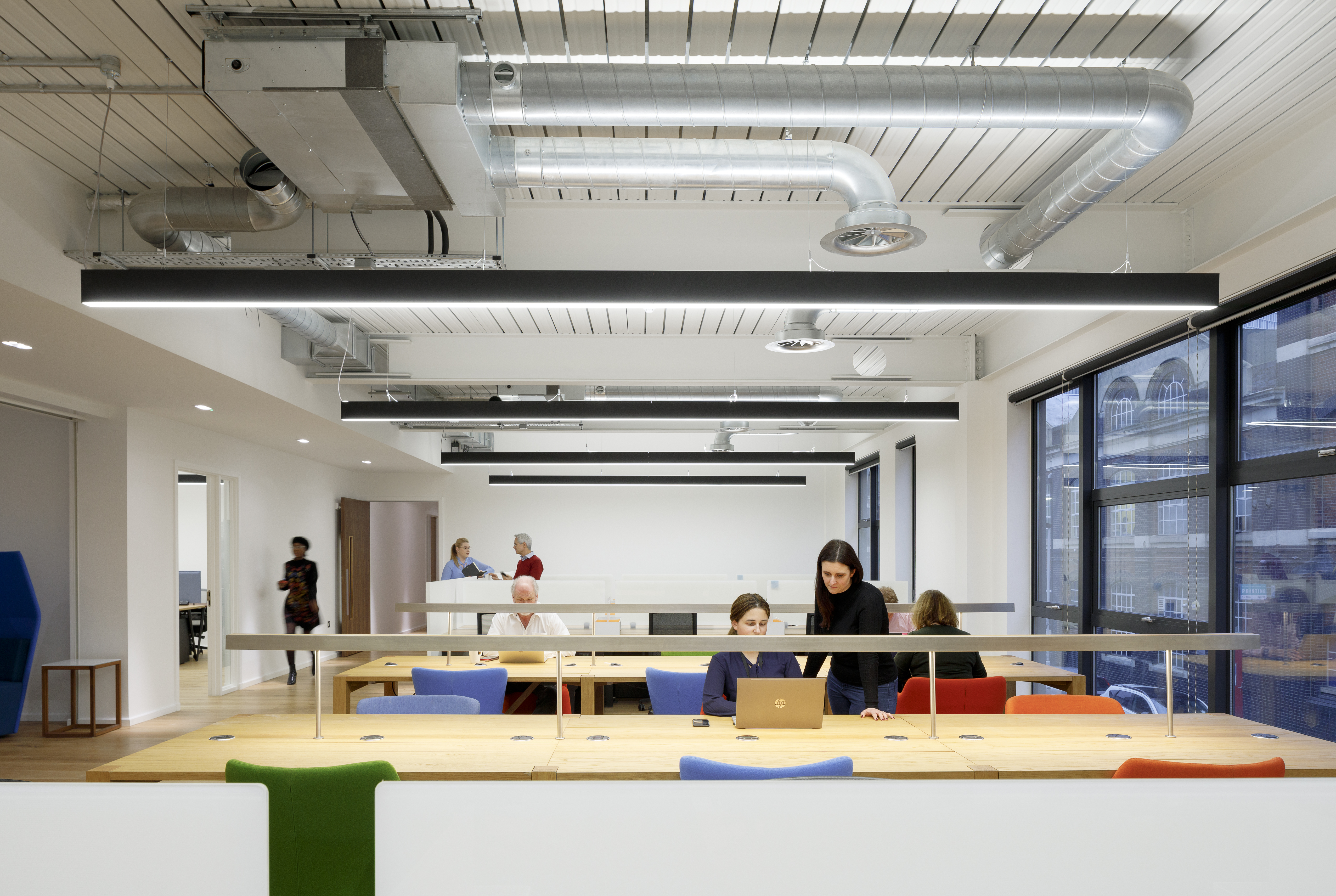 Private Office To Rent, London, E15 – photo 4