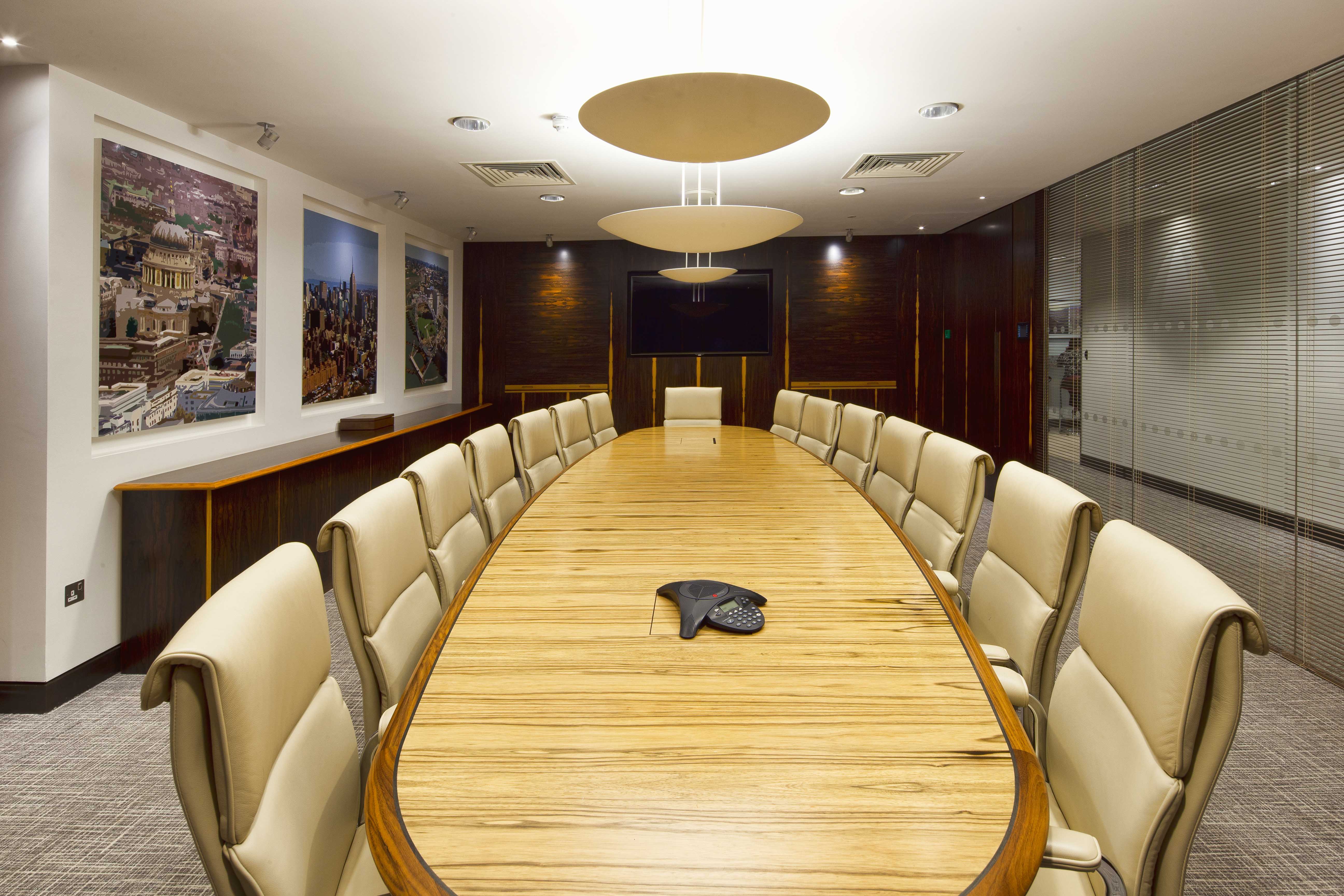Private Office To Rent, London, EC2R – photo 3