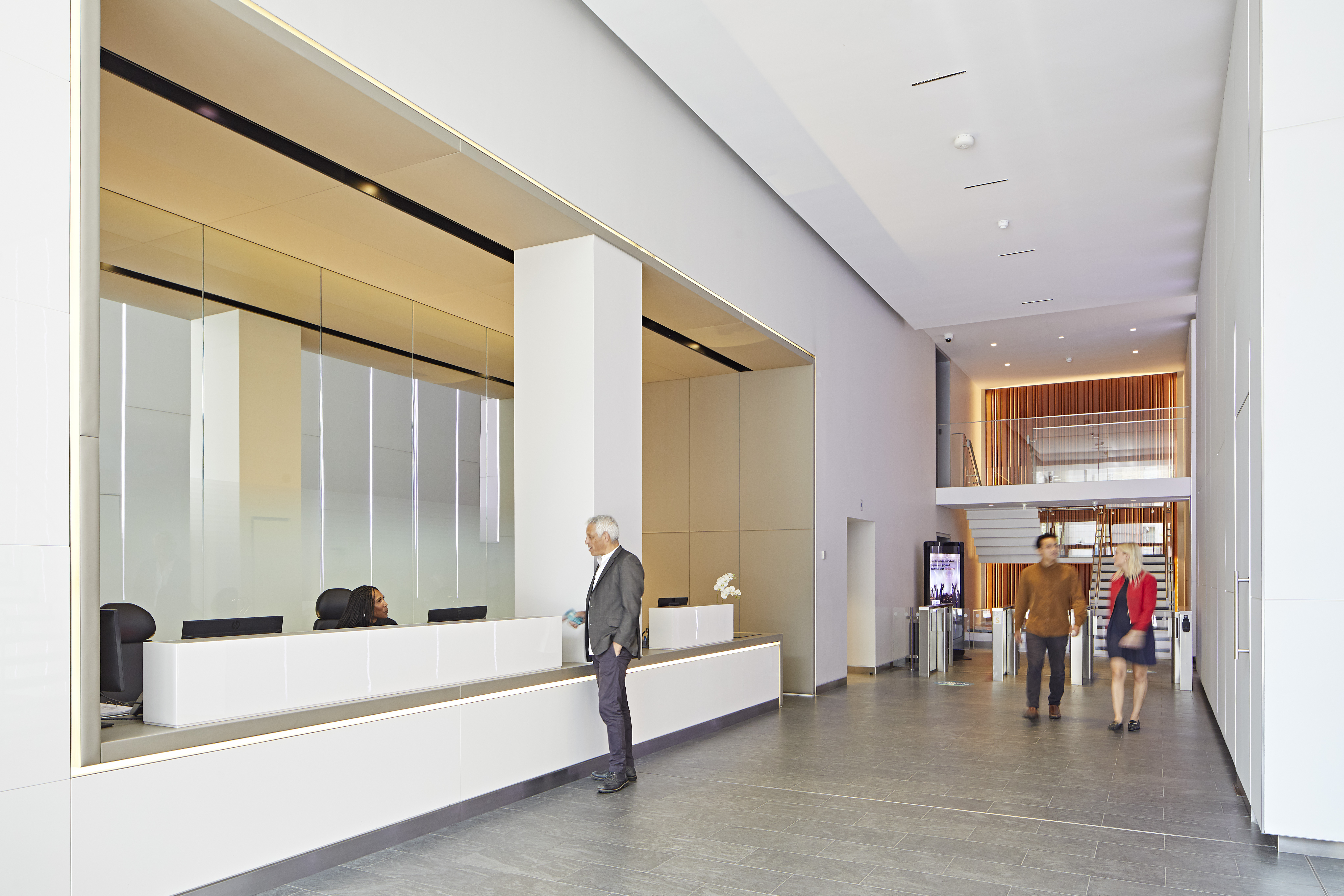 Private Office To Rent, London, EC2V – photo 3