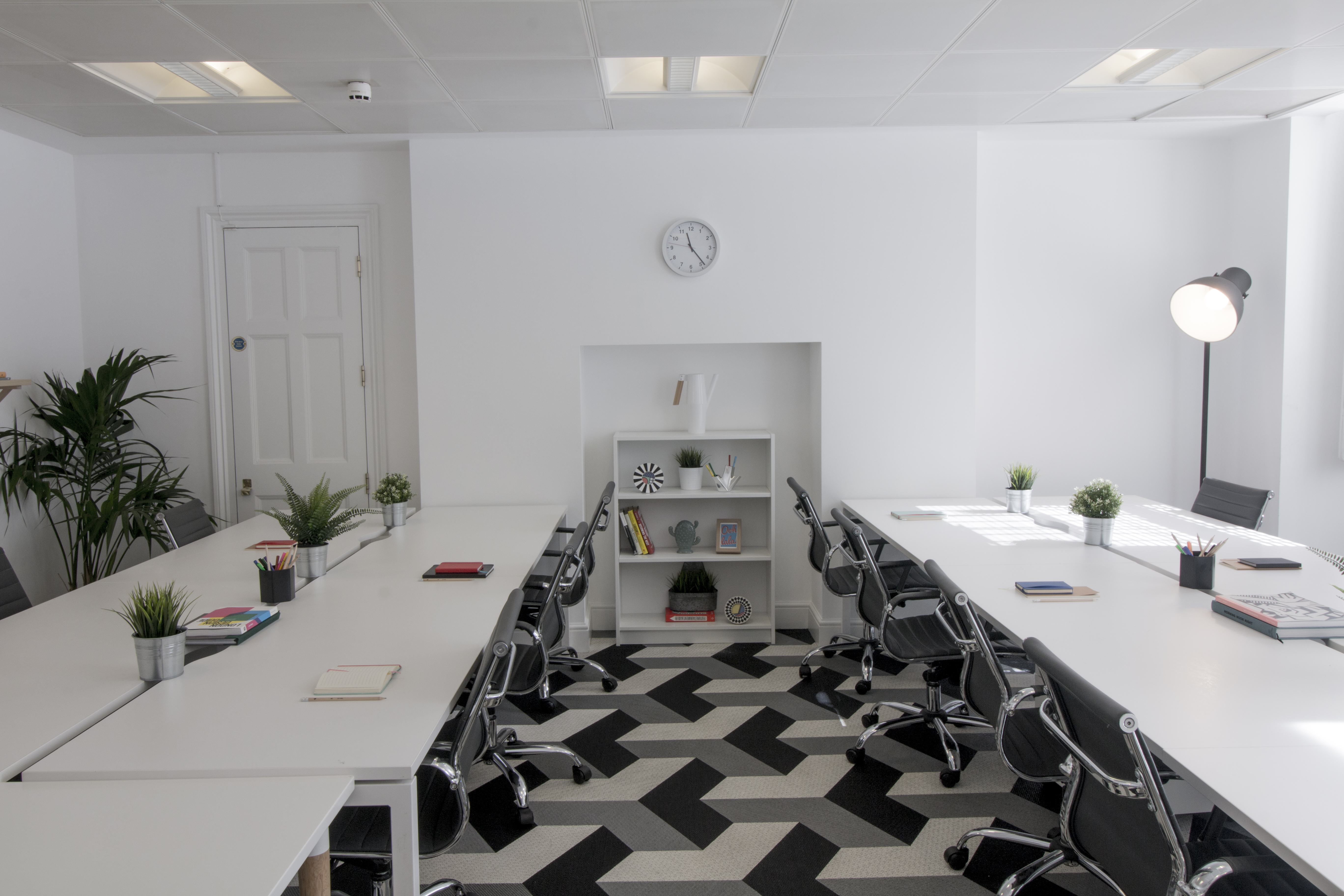 Private Office To Rent, London, WC1B – photo 3