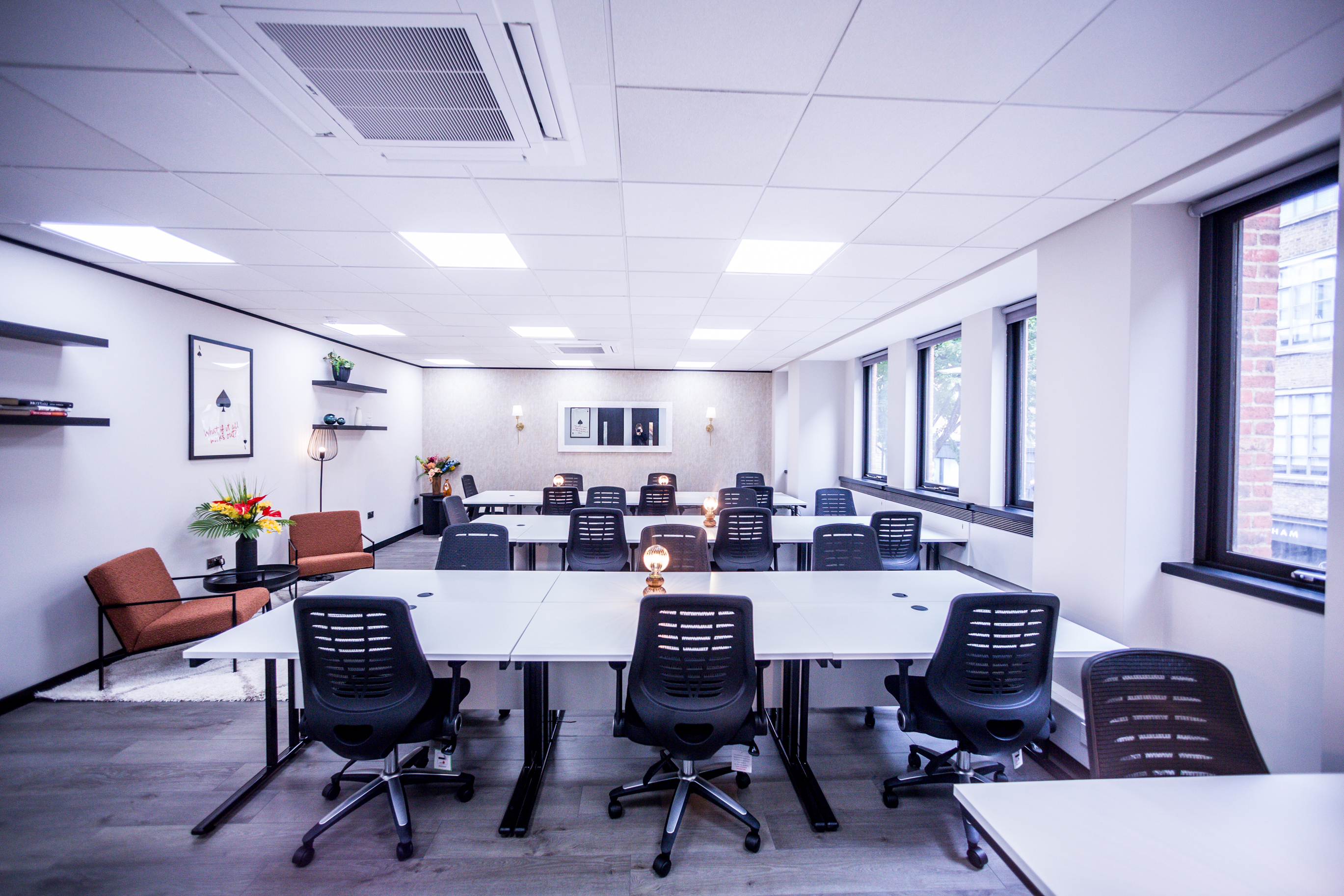 Private Office To Rent, 16 St Johns Ln, London EC1M – photo 5
